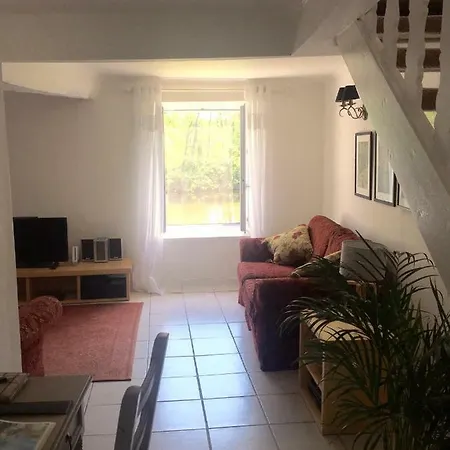 カントリーハウス Riverside Barn