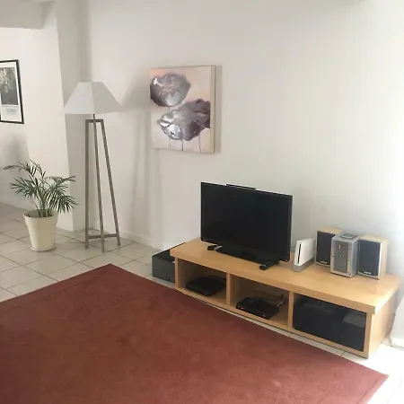 Riverside Barn * La Trimouille