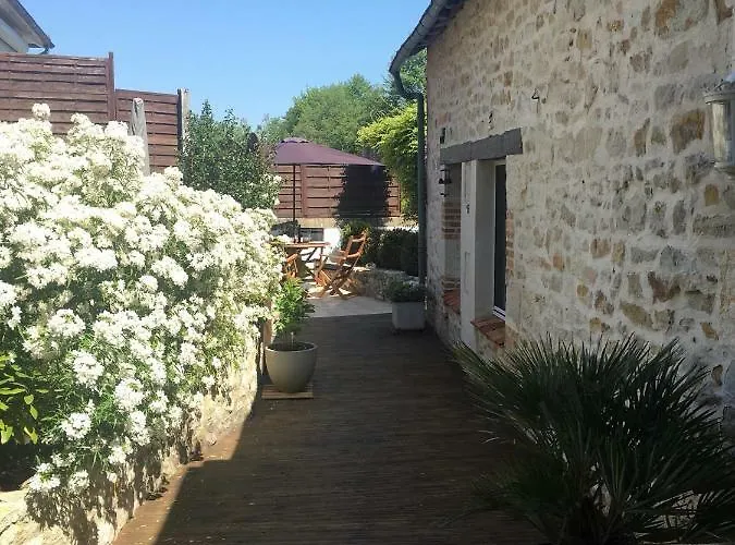 Country house Riverside Barn La Trimouille